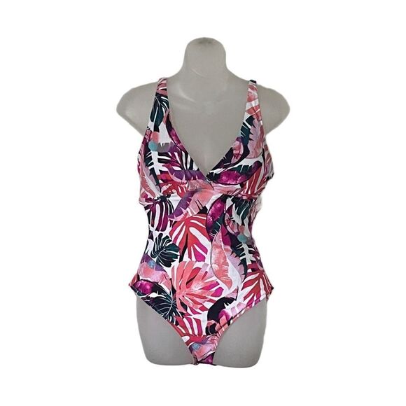 Leilani Swimsuit - Picture 2 of 4